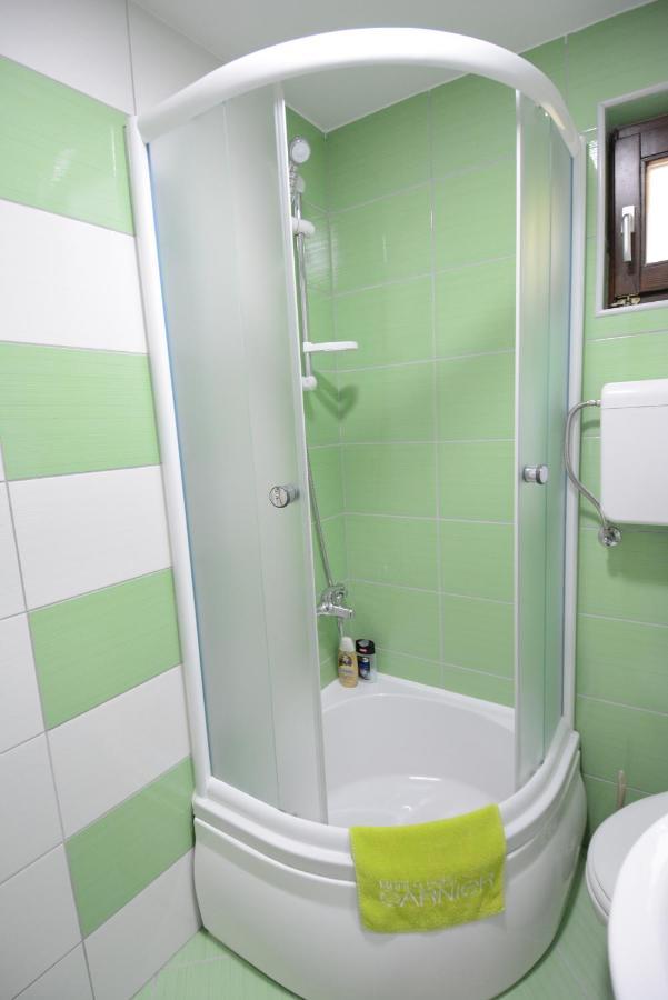 Apartmani Ogi I Ana バイナ・バシュタ エクステリア 写真